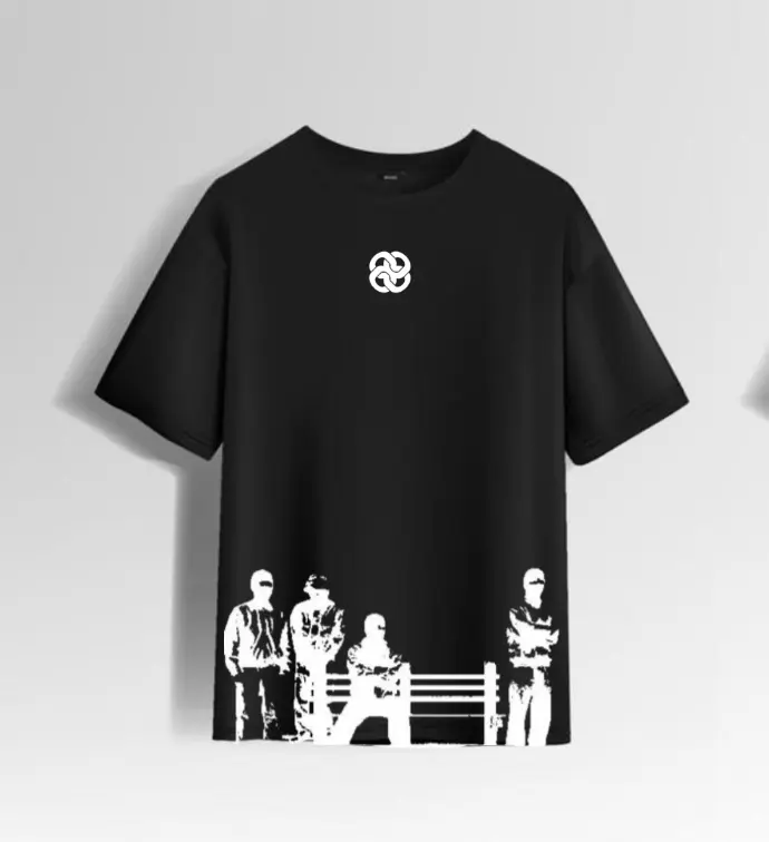 Urban Shadows Oversized T-shirt (S)